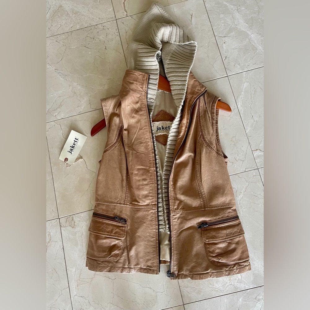 Stylish Tan Leather Vest with Detachable Hood